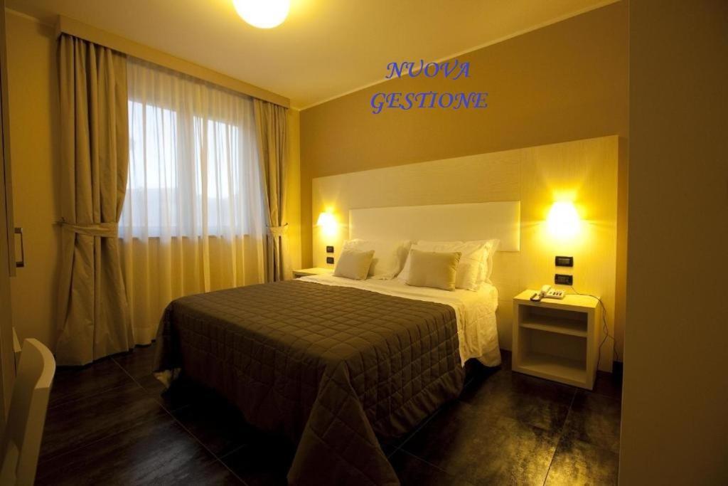 Hotel La Meridiana Settimo Torinese Luaran gambar