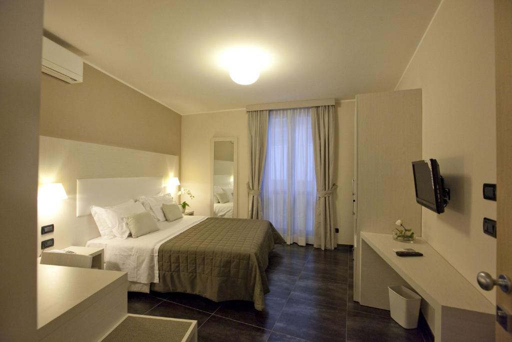 Hotel La Meridiana Settimo Torinese Bilik gambar